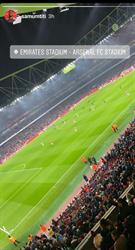 ساموئل اومتیتی هم تو استادیوم بوده دیشب.اومتیتی وضع خوبی توی بارسلونا نداره و چند باری هم به آرسنال لینک شده.