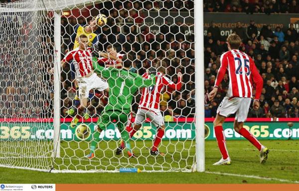 استوک سیتی 3-2 آرسنال