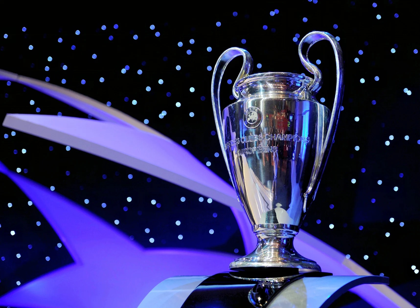 20 لحظه برتر آرسنال در لیگ قهرمانان اروپا