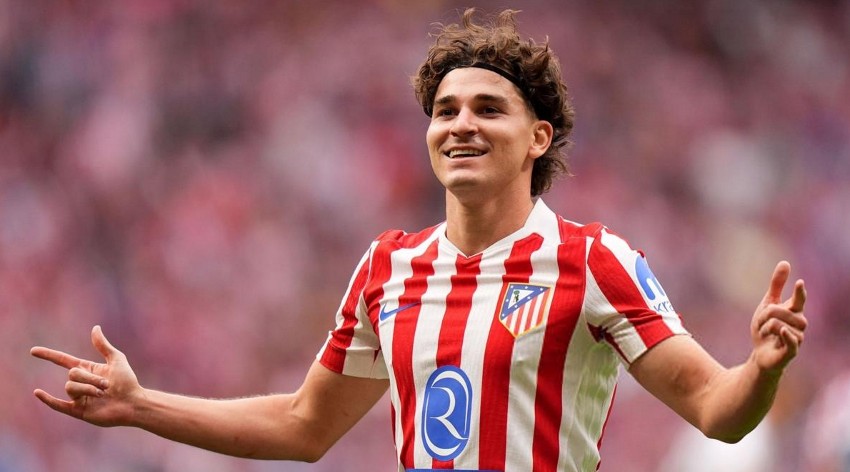 آرسنال وضعیت جذب خولیان آلوارز و برنامه‌های نقل‌وانتقالاتی را بررسی می‌کند