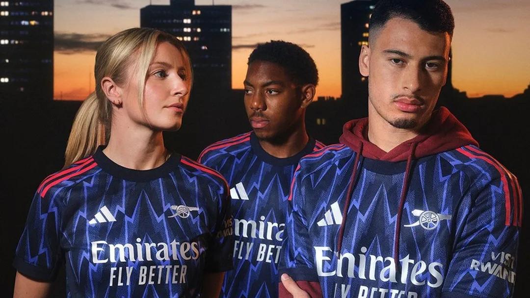 Arsenal away kit